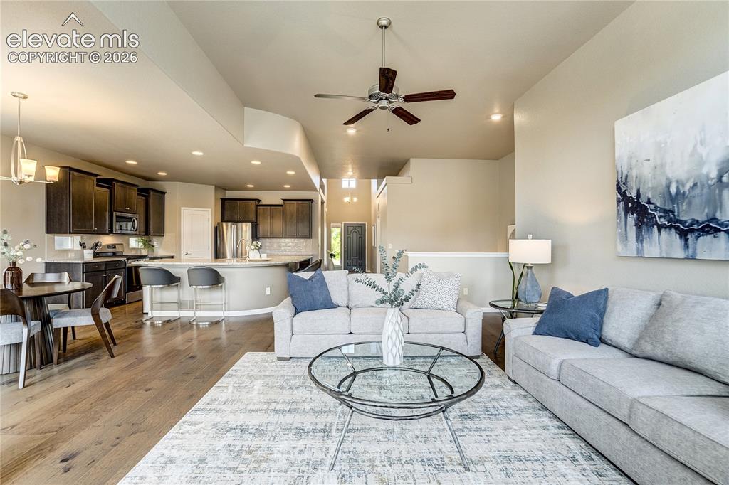 10573 Kelowna View Colorado Springs CO 80908