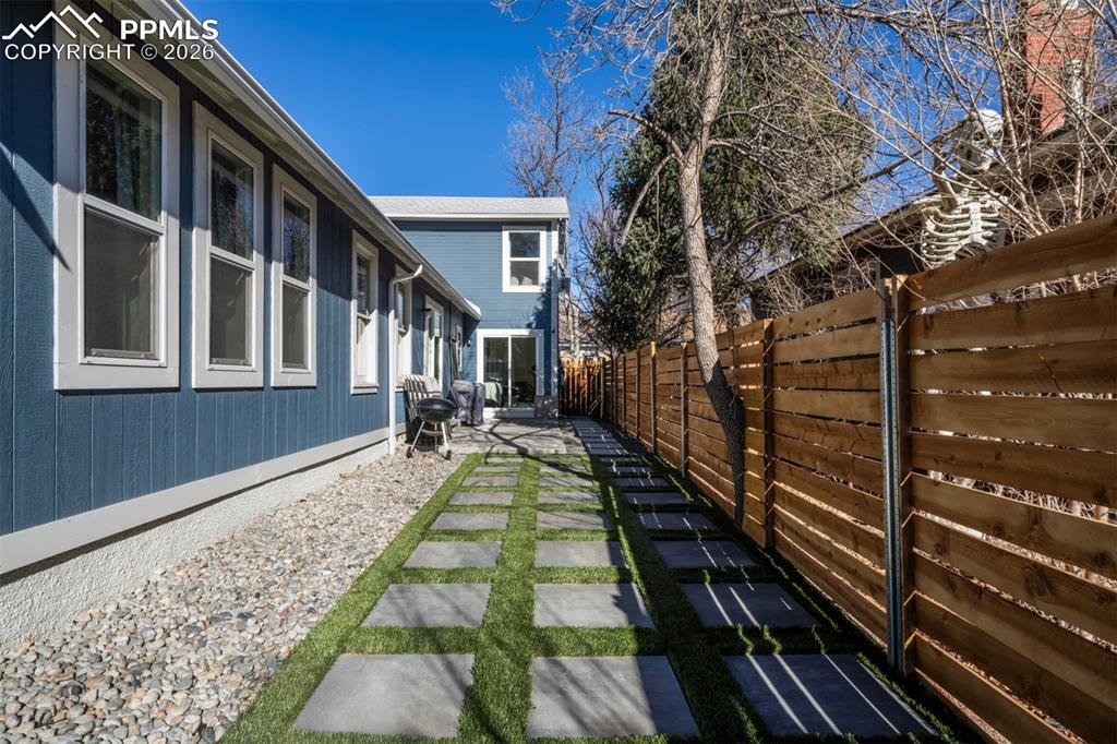 402 E Uintah Street Colorado Springs CO 80903