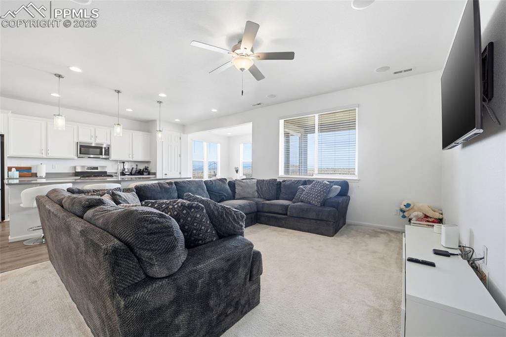 2213 Sunrise Lane Pueblo CO 81008