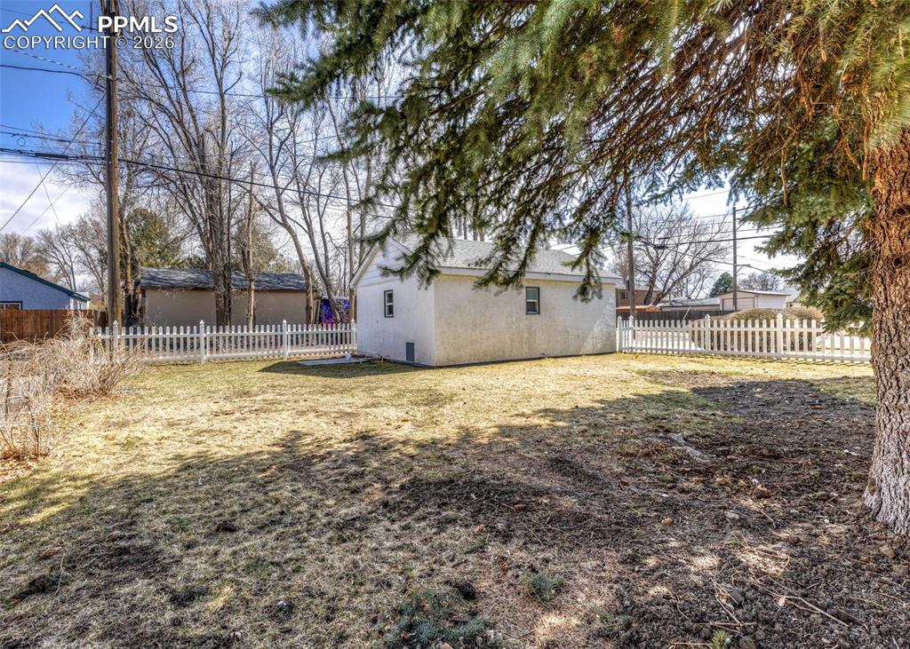 2303 N El Paso Street Colorado Springs CO 80907