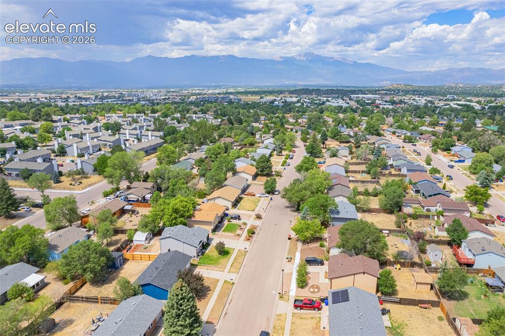 6805 Parkridge Court Colorado Springs CO 80915