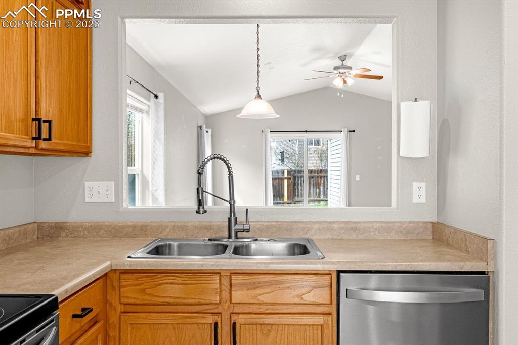 6522 Fowler Drive Colorado Springs CO 80923