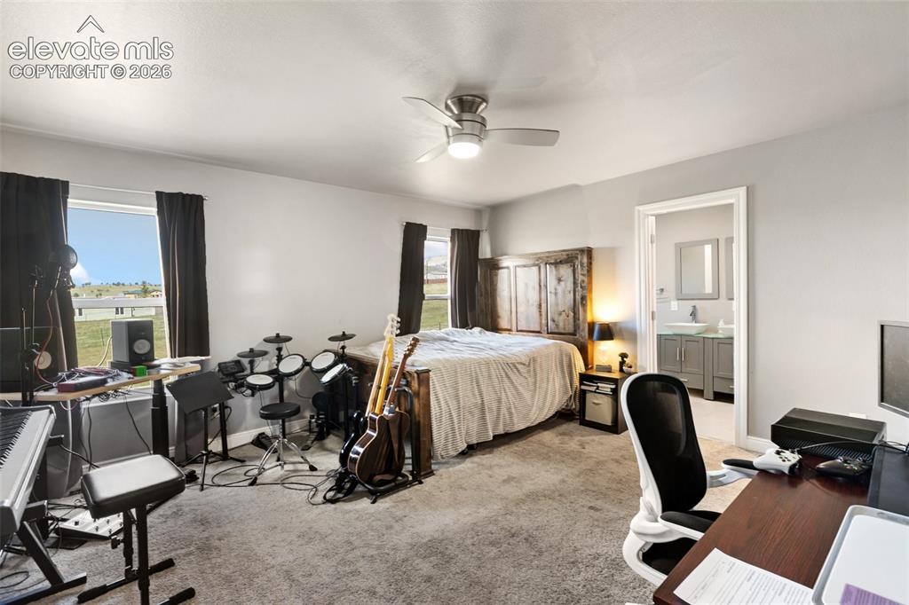 114 Hunting Horn Lane Divide CO 80814