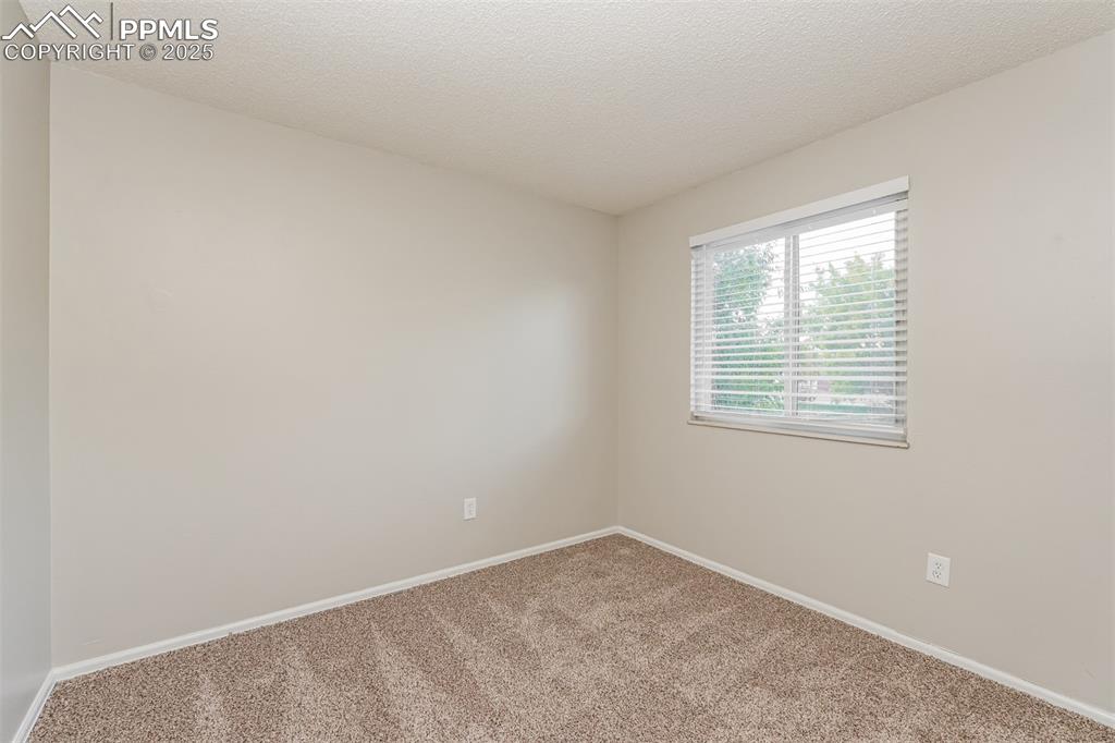 1068 Keith Drive Colorado Springs CO 80916
