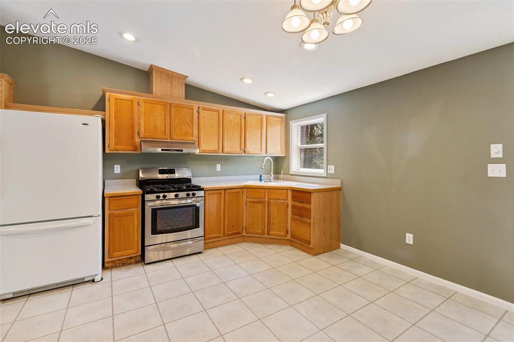 331 Rhyolite Lane Florissant CO 80816