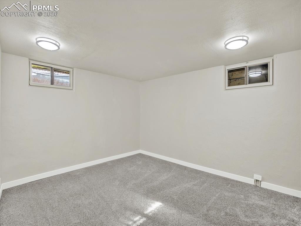 2518 Meadowlark Lane Colorado Springs CO 80909
