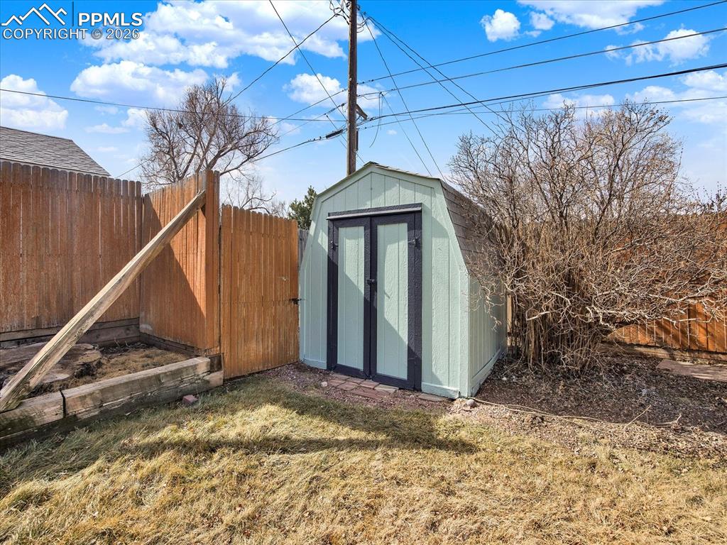 2518 Meadowlark Lane Colorado Springs CO 80909