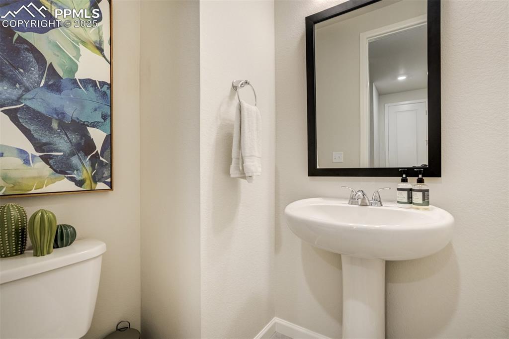 6950 Hidden Cove Court Castle Pines CO 80108