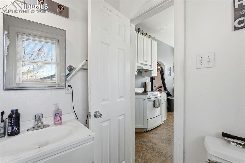 936 E Moreno Avenue Colorado Springs CO 80903