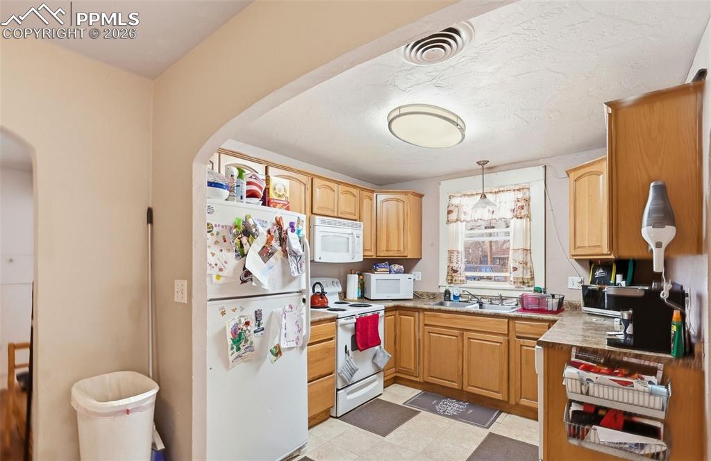 936 E Moreno Avenue Colorado Springs CO 80903