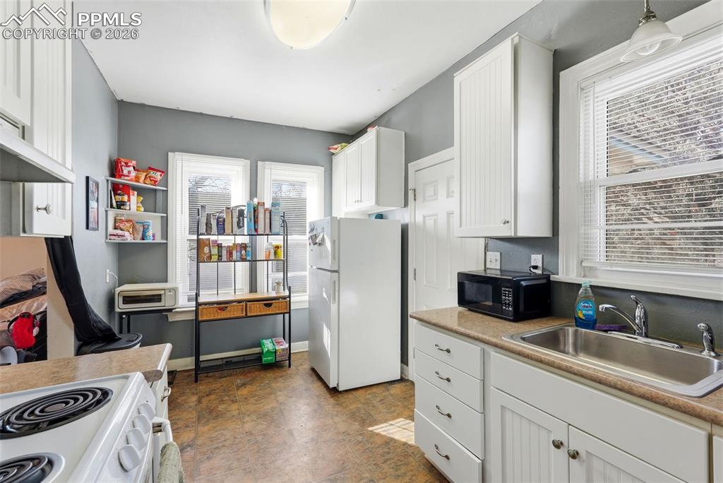 936 E Moreno Avenue Colorado Springs CO 80903