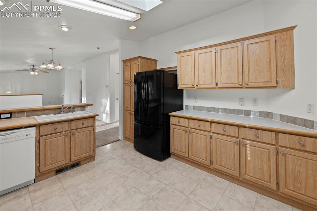 46 Kingston Circle Florissant CO 80816