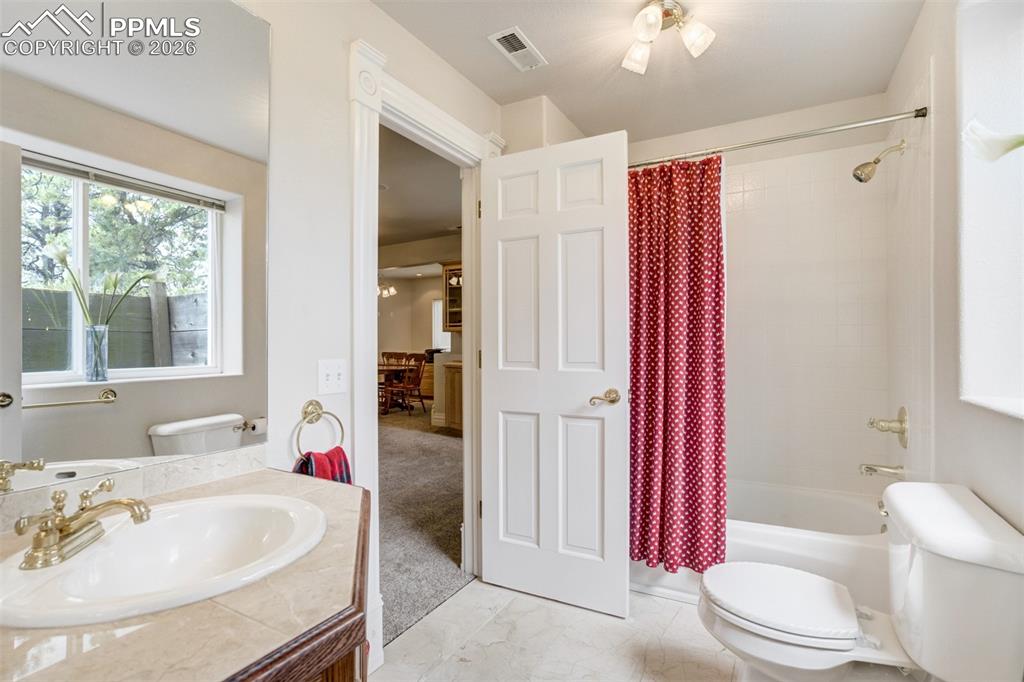 20252 W Elk Creek Drive Colorado Springs CO 80908