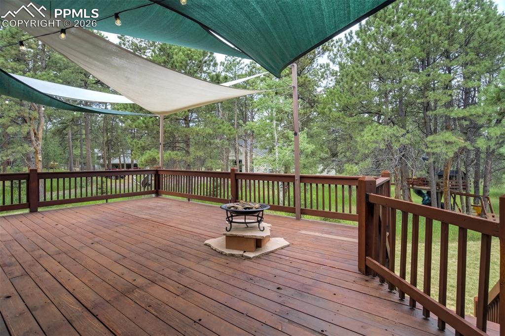 20252 W Elk Creek Drive Colorado Springs CO 80908