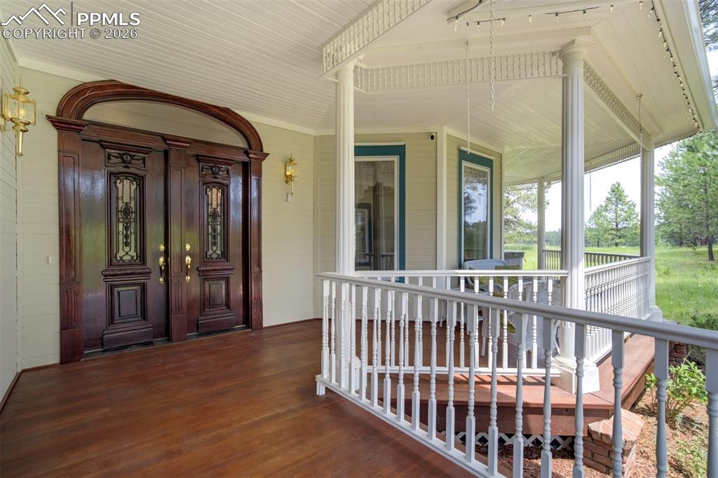 20252 W Elk Creek Drive Colorado Springs CO 80908