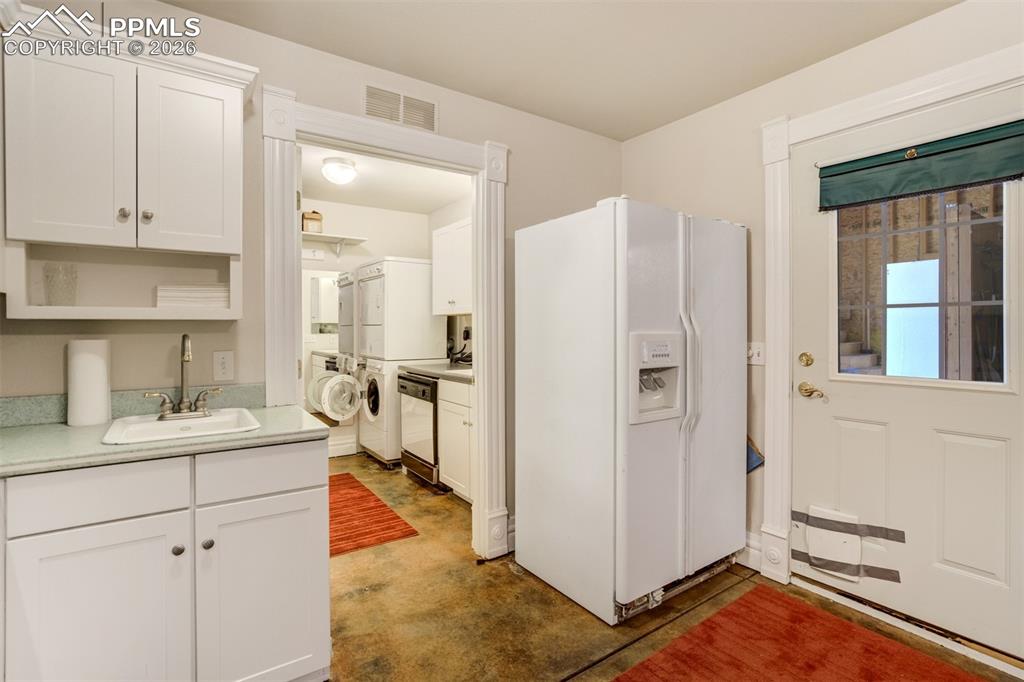 20252 W Elk Creek Drive Colorado Springs CO 80908