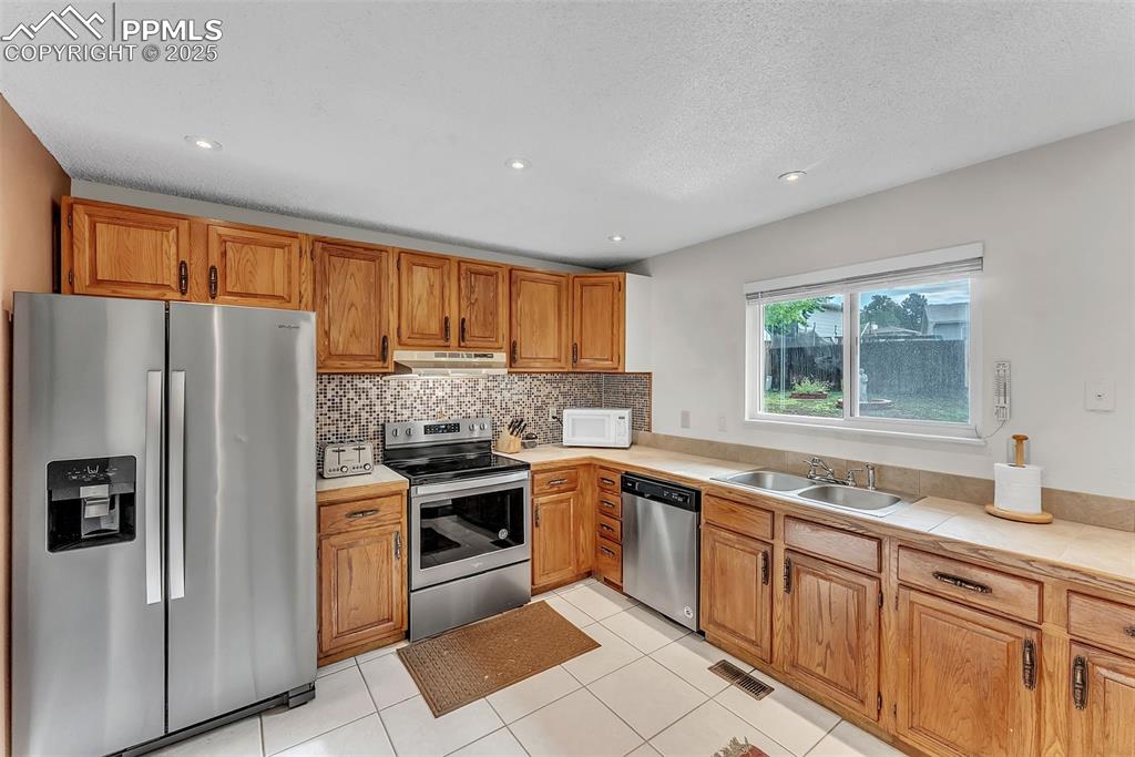 4825 Montebello Drive Colorado Springs CO 80918