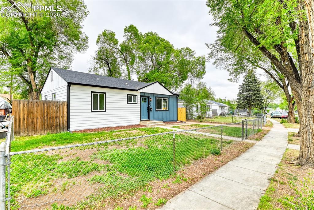 618 E Saint Elmo Avenue Colorado Springs CO 80905