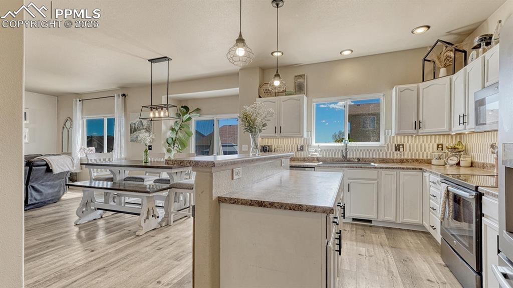 8329 Freestar Way Colorado Springs CO 80925