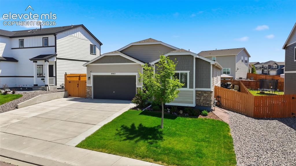 6063 Yamhill Drive Colorado Springs CO 80925