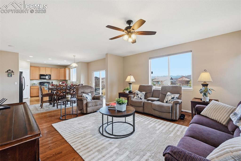 6612 Big Leaf Lane Colorado Springs CO 80927