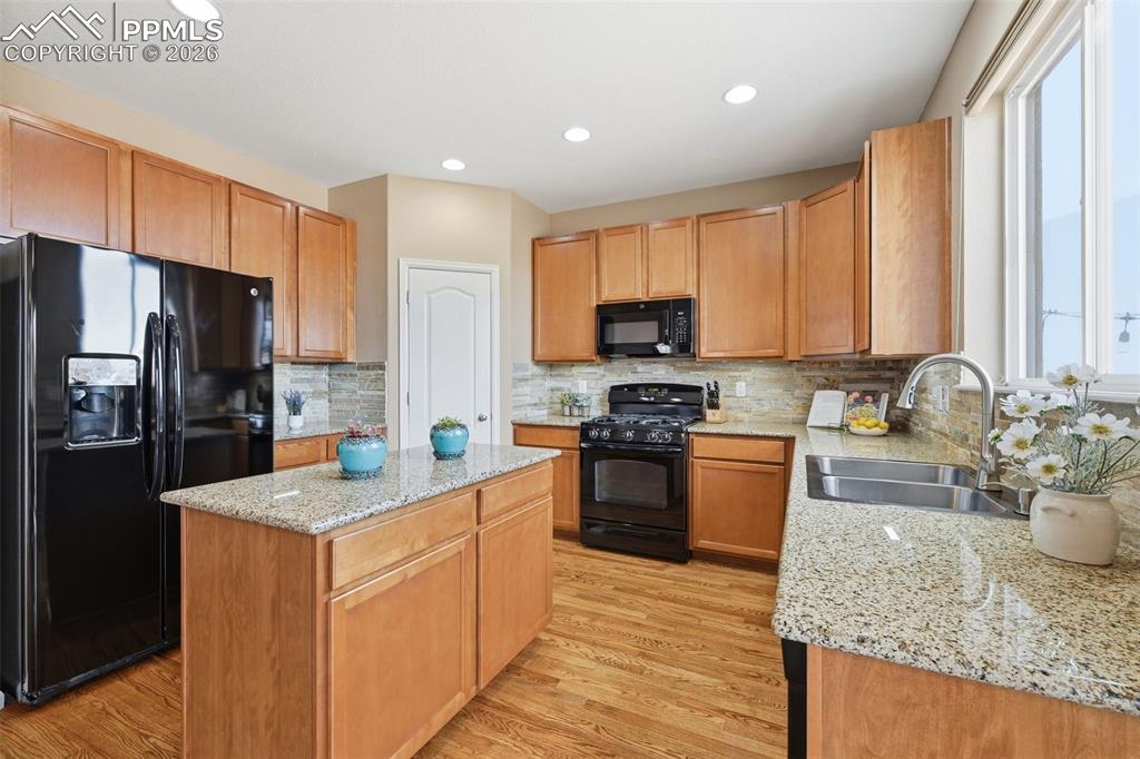 6612 Big Leaf Lane Colorado Springs CO 80927