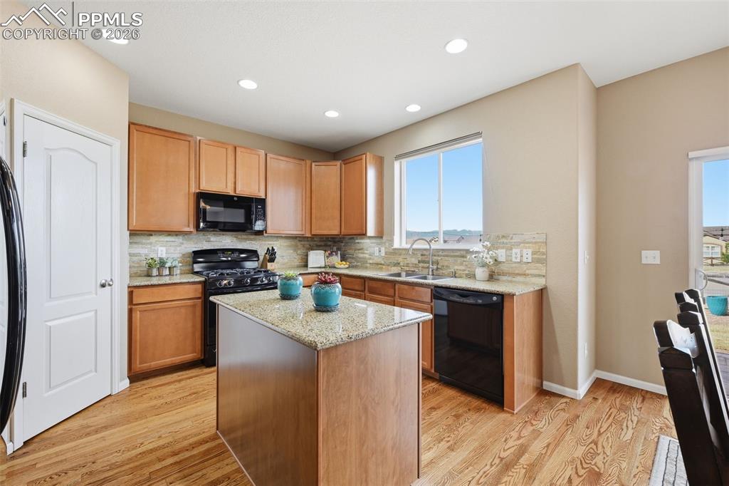 6612 Big Leaf Lane Colorado Springs CO 80927