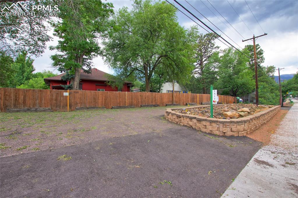 1015 W Cheyenne Road Colorado Springs CO 80906