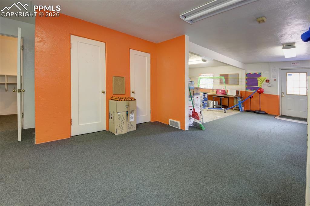 1015 W Cheyenne Road Colorado Springs CO 80906