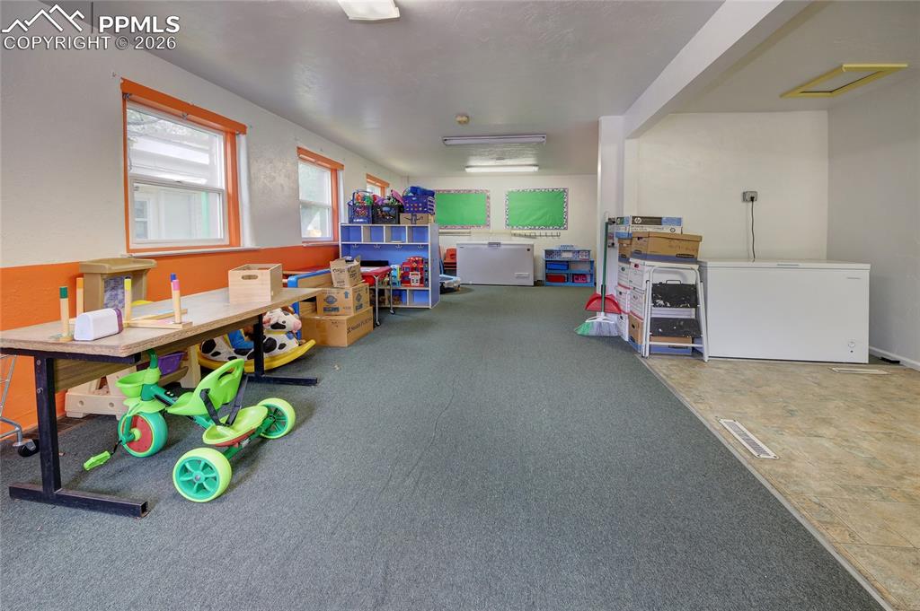 1015 W Cheyenne Road Colorado Springs CO 80906