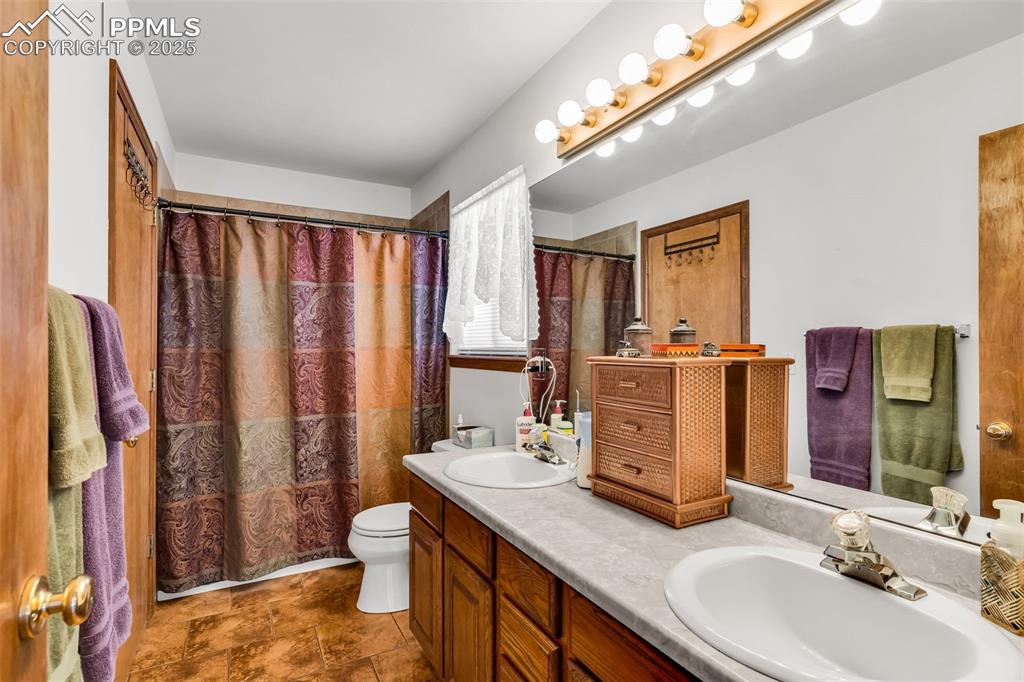 207 Savage Loop Canon City CO 81212