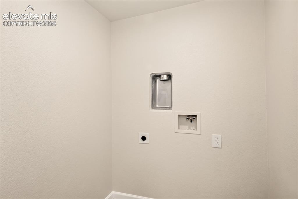 7048 Ketchum Drive Colorado Springs CO 80911