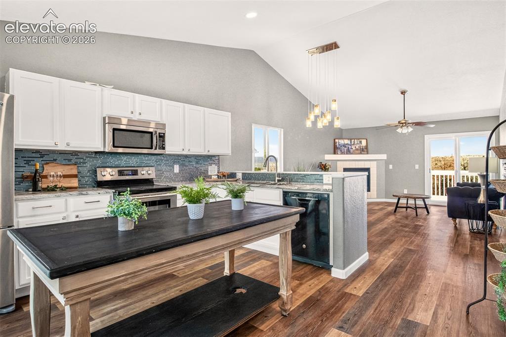 7048 Ketchum Drive Colorado Springs CO 80911