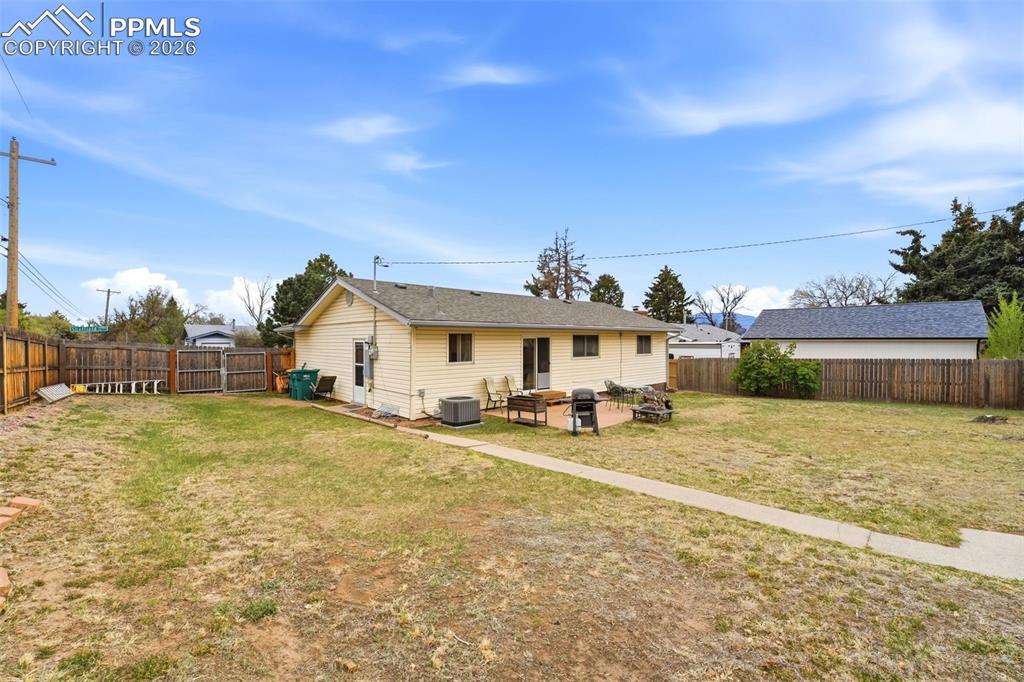 3712 Sheffield Lane Colorado Springs CO 80907