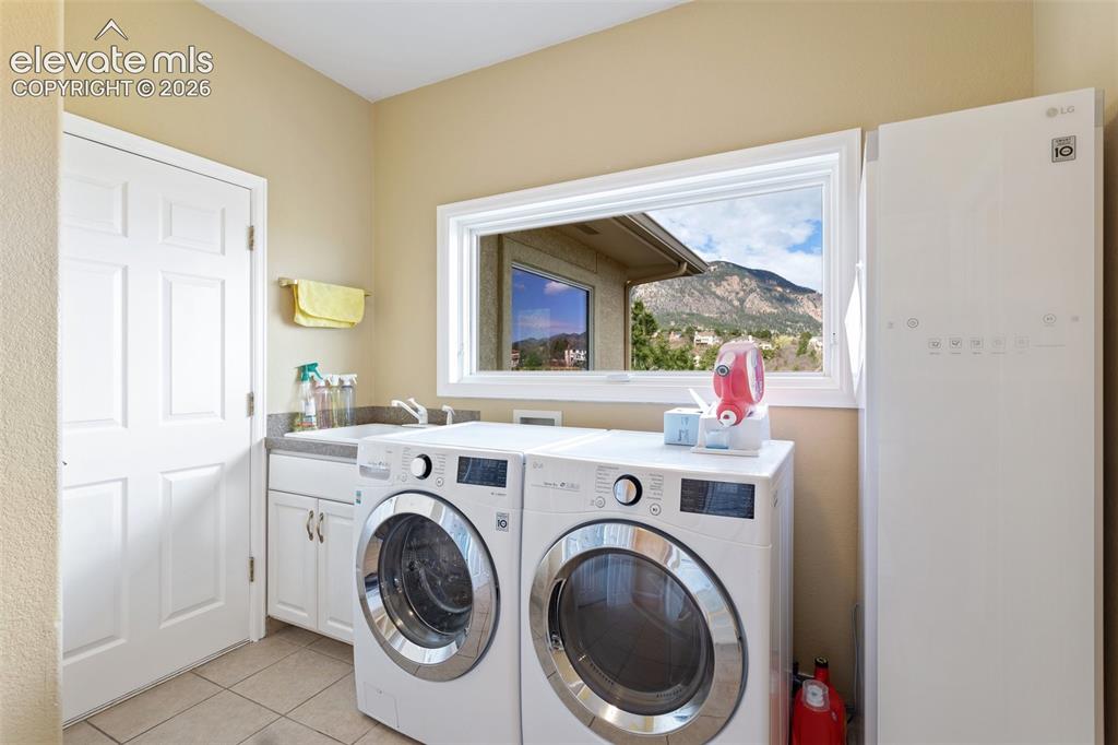 4670 Newstead Place Colorado Springs CO 80906