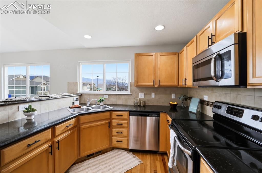 6034 San Mateo Drive Colorado Springs CO 80911