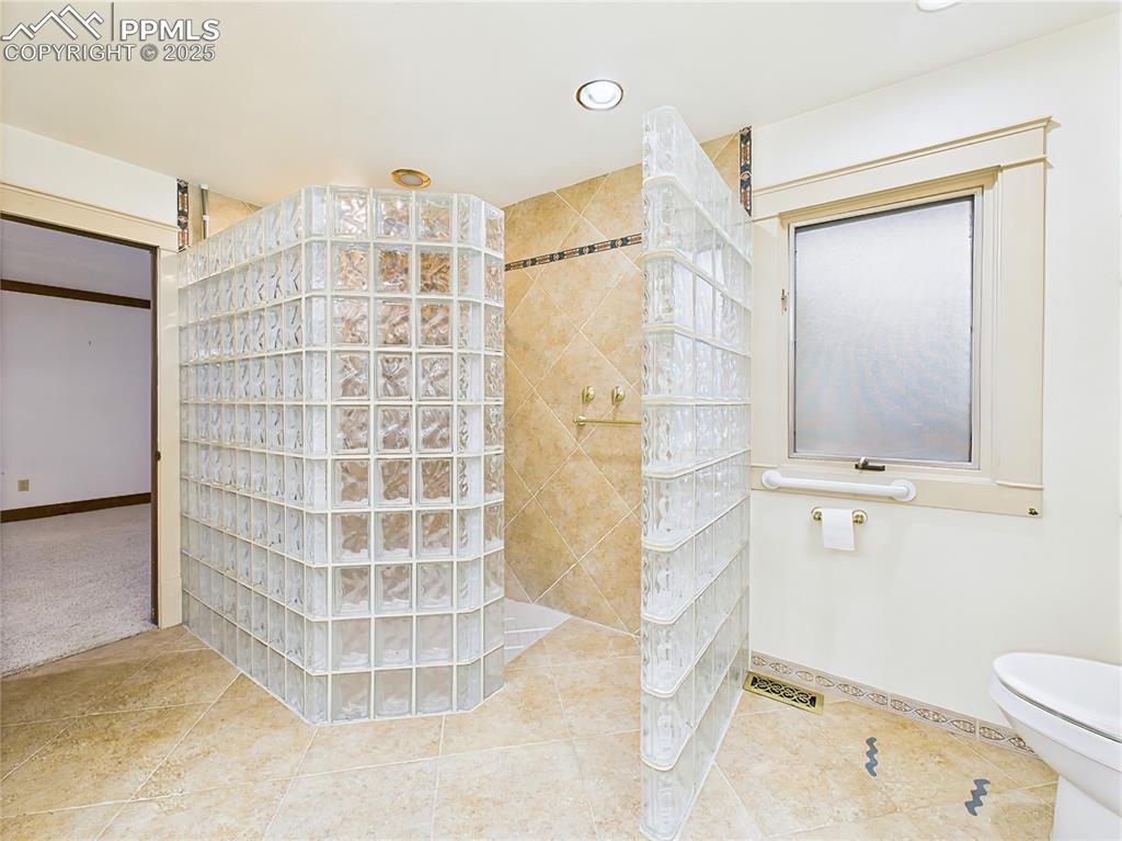 540 N Bear Paw Lane Colorado Springs CO 80906