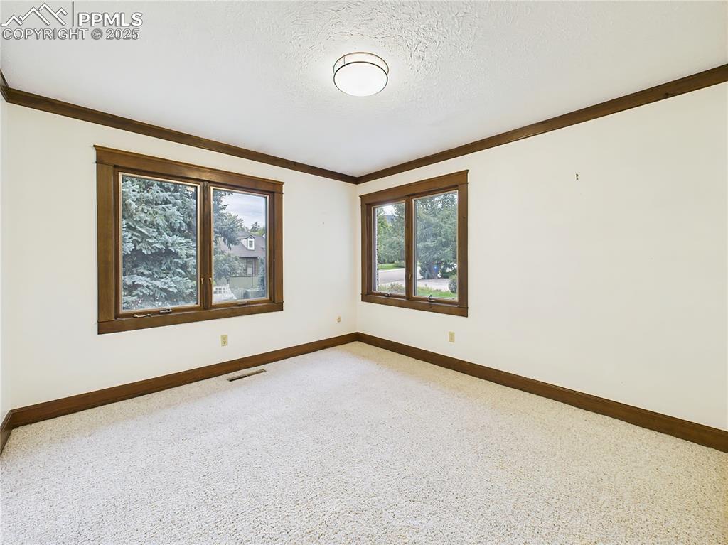 540 N Bear Paw Lane Colorado Springs CO 80906