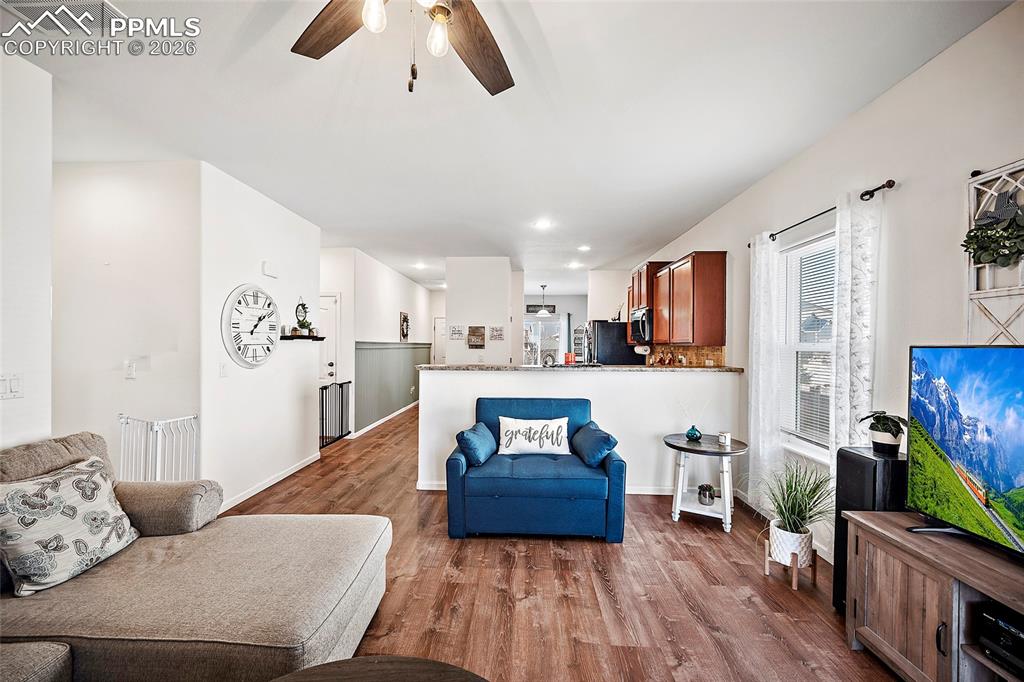 10084 Thunderbolt Trail Colorado Springs CO 80925