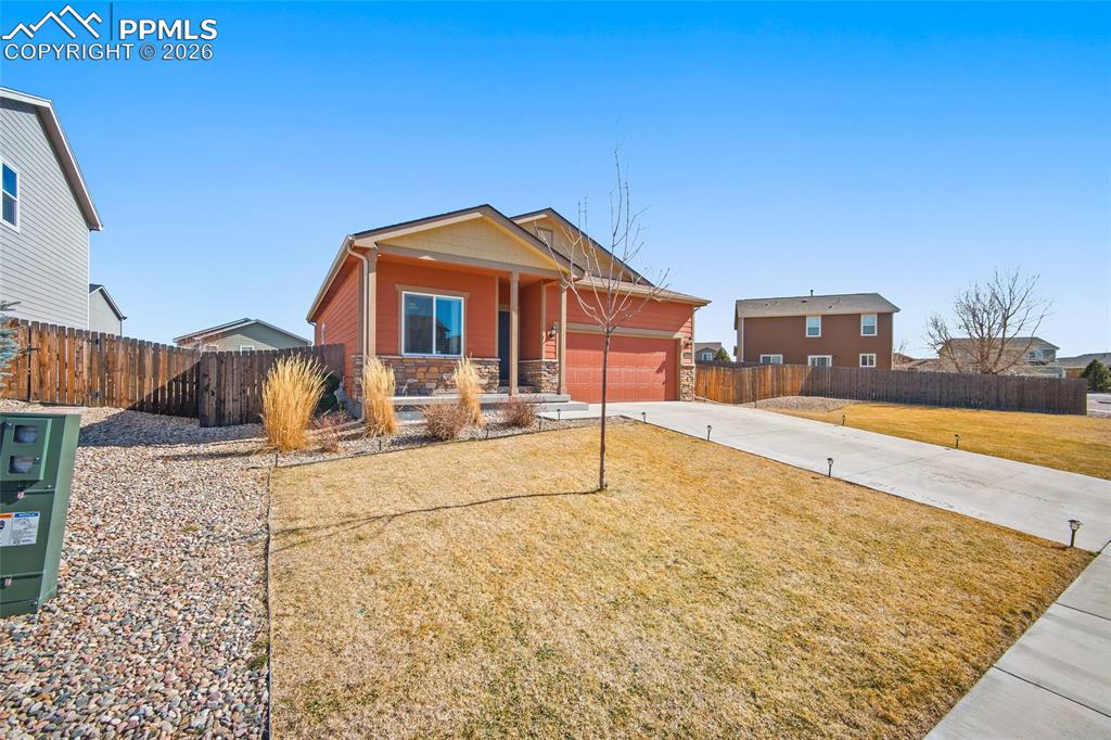 10084 Thunderbolt Trail Colorado Springs CO 80925