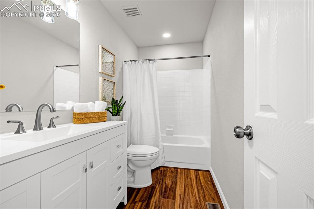 5750 Daltry Lane Colorado Springs CO 80906