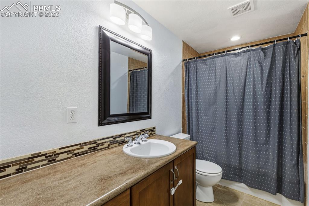8856 Country Creek Trail Colorado Springs CO 80924