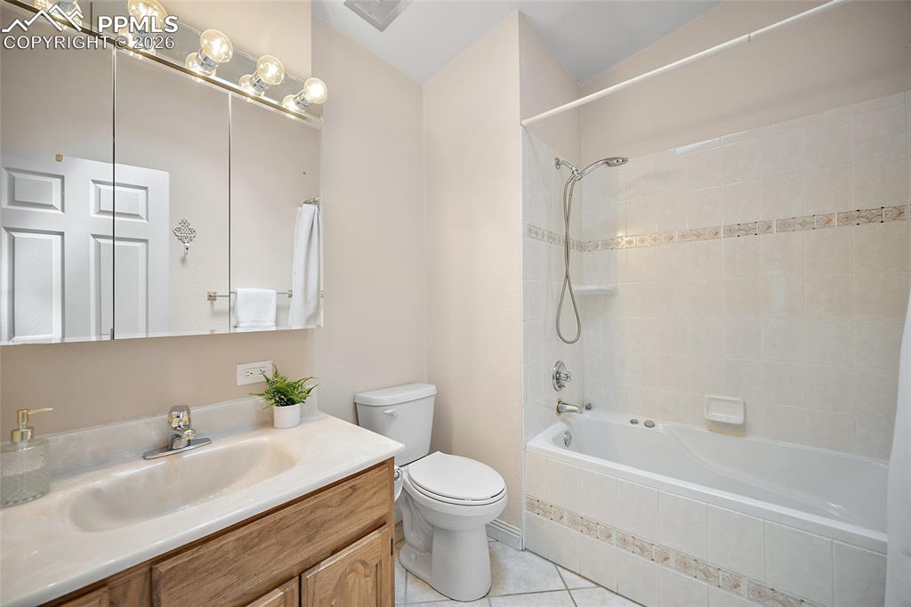4301 Northridge Place Colorado Springs CO 80918