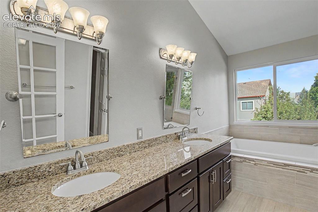15330 Sostrin Lane Colorado Springs CO 80921