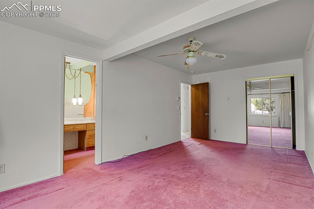 1044 Doyle Place Colorado Springs CO 80915