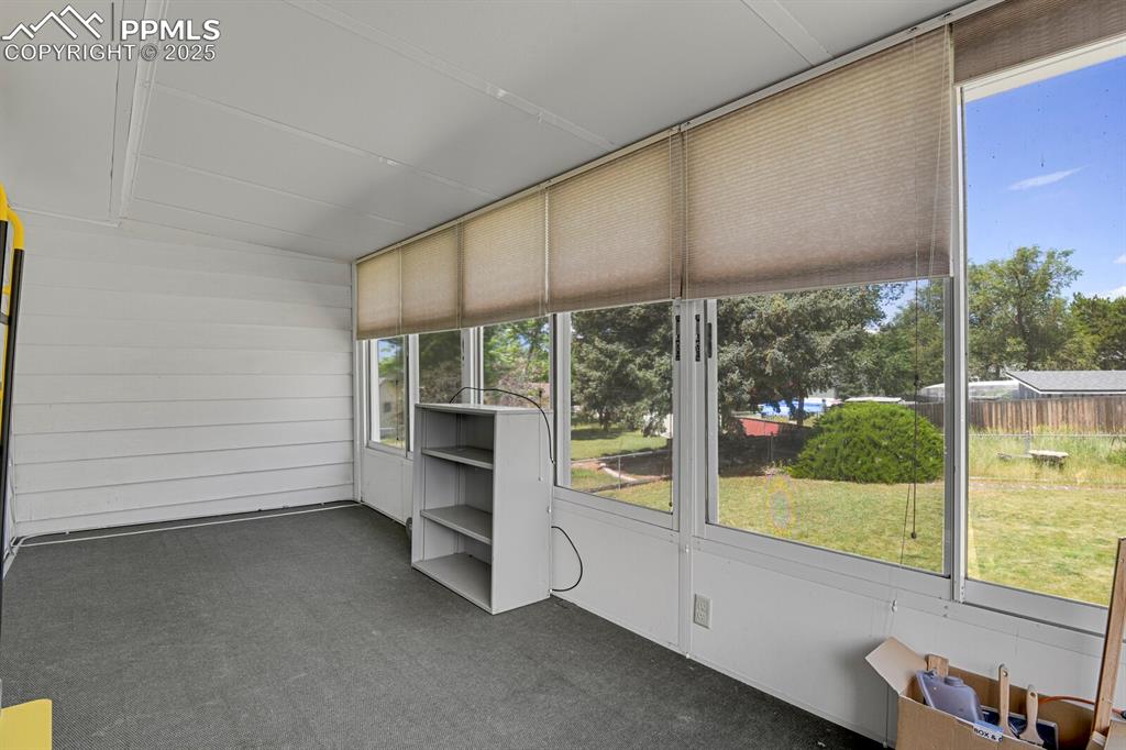 1044 Doyle Place Colorado Springs CO 80915