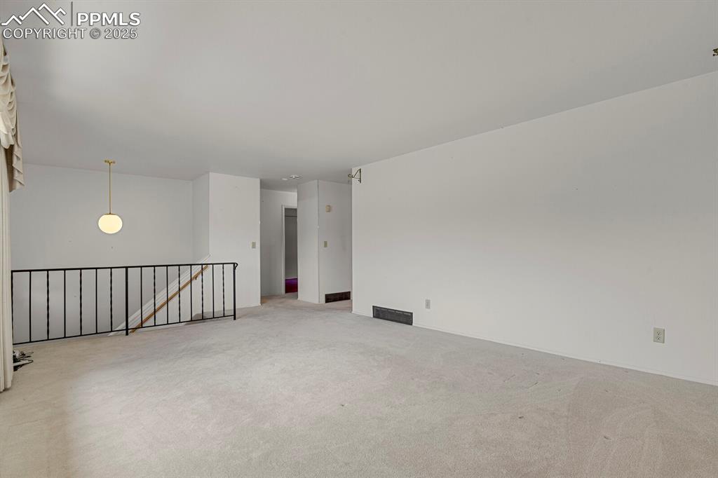 1044 Doyle Place Colorado Springs CO 80915