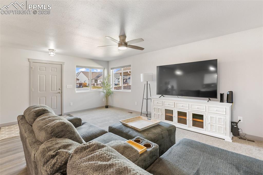 622 Cowboy Way Canon City CO 81212