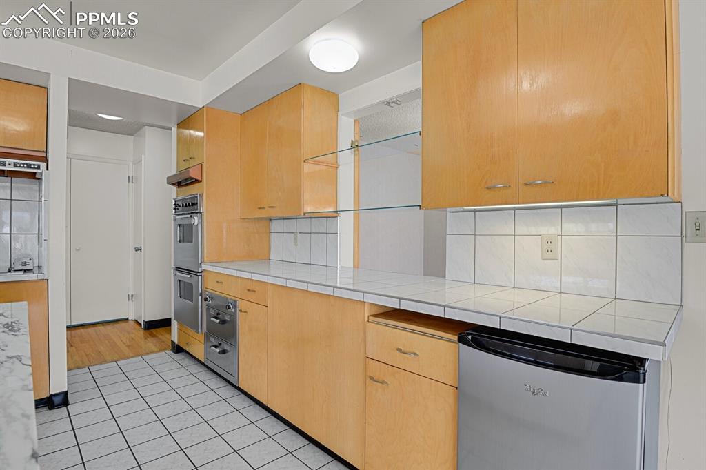 2240 Mesa Road Colorado Springs CO 80904