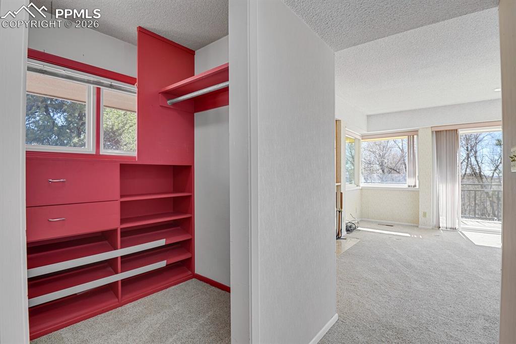 2240 Mesa Road Colorado Springs CO 80904